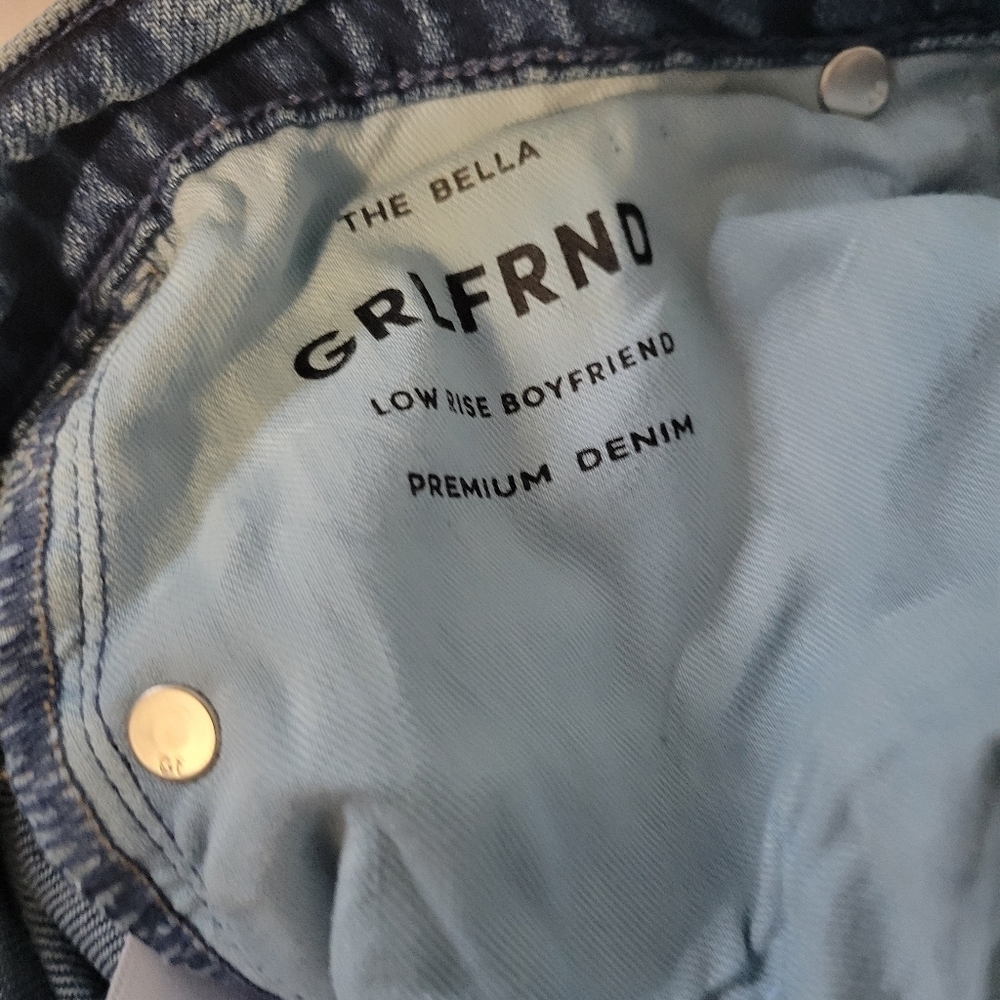 GRLFRND Bella Low Rise Boyfriend Jeans in Humboldt Size 24 - Picture 6 of 12